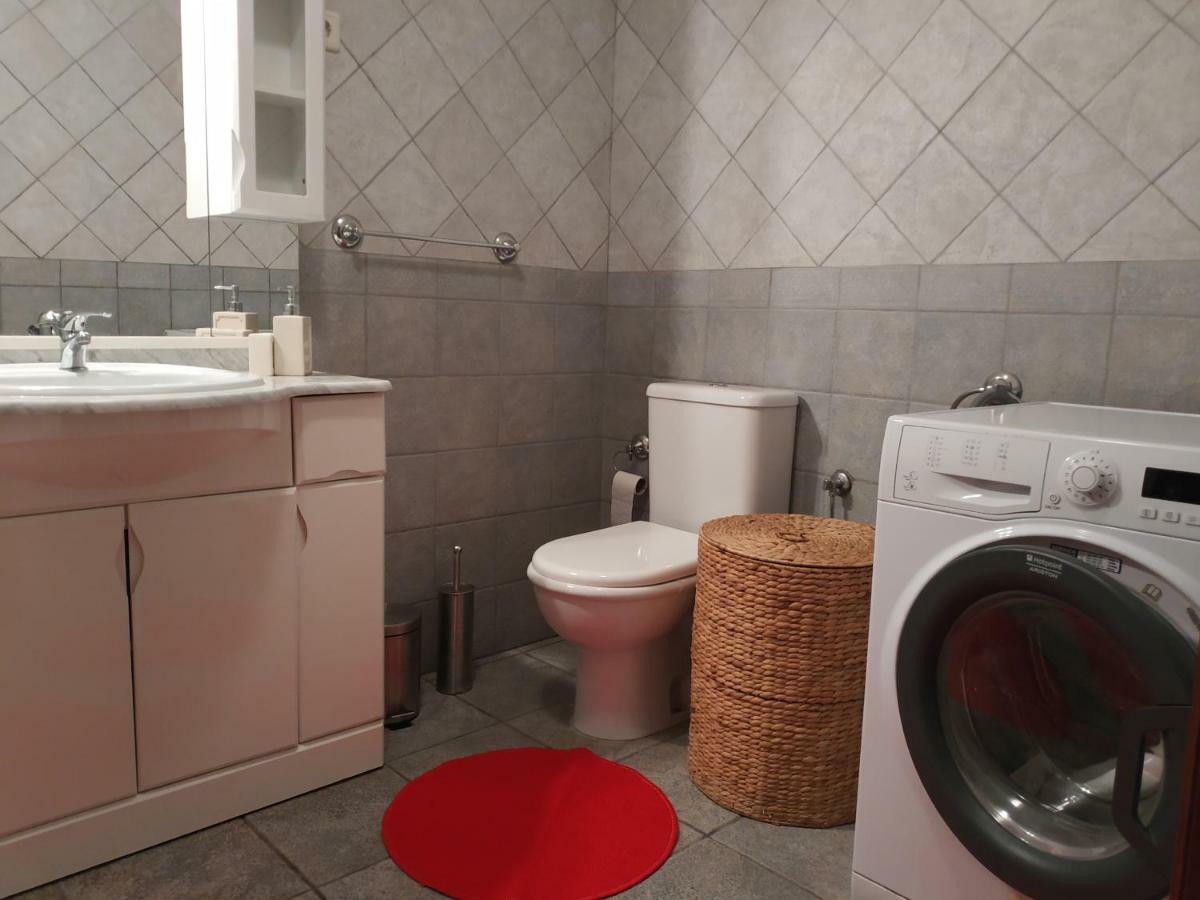 Alto Minho Central Apartment Paredes de Coura Exterior photo